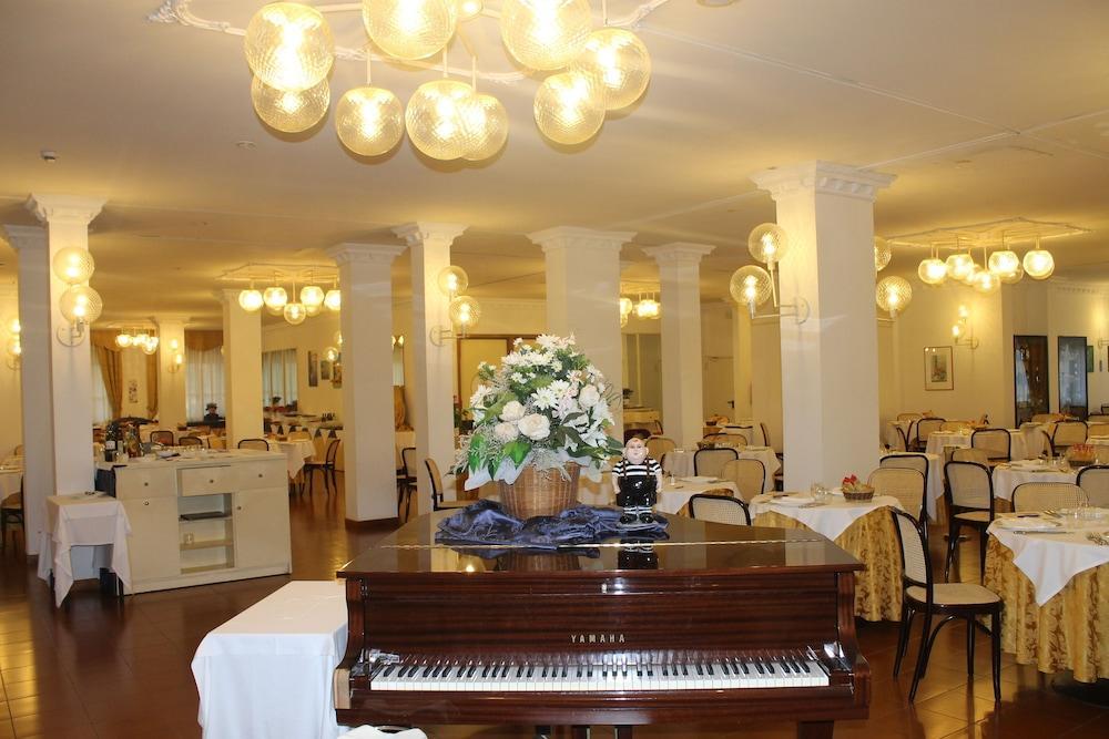 Park Hotel Ravenna Marina di Ravenna Dış mekan fotoğraf