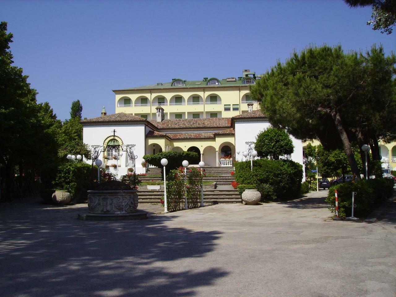 Park Hotel Ravenna Marina di Ravenna Dış mekan fotoğraf