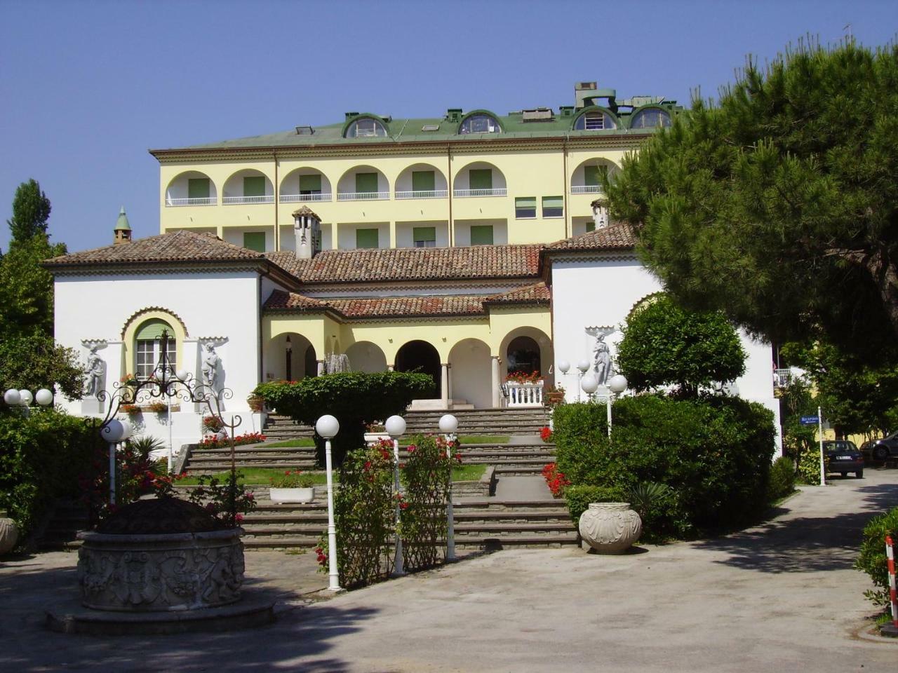 Park Hotel Ravenna Marina di Ravenna Dış mekan fotoğraf