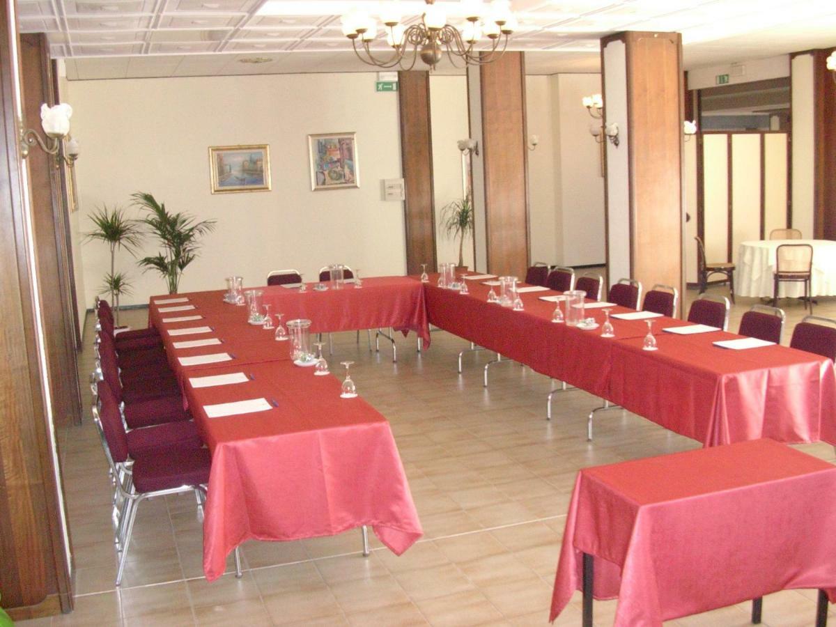 Park Hotel Ravenna Marina di Ravenna Dış mekan fotoğraf